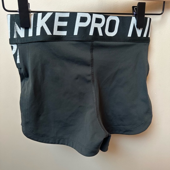 Nike Compression Short - Picture 4 of 4